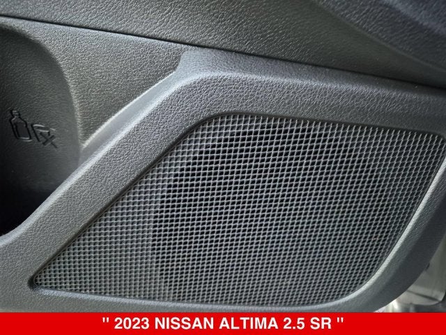 2023 Nissan Altima SR
