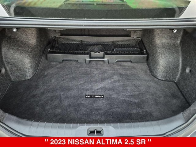 2023 Nissan Altima SR