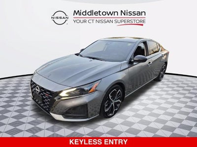 2023 Nissan Altima SR