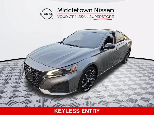 2023 Nissan Altima SR
