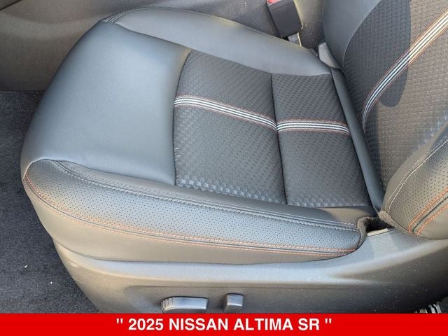 2025 Nissan Altima SR
