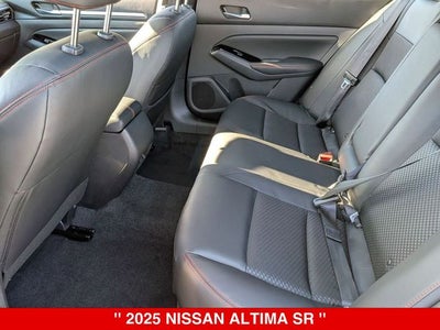 2025 Nissan Altima SR