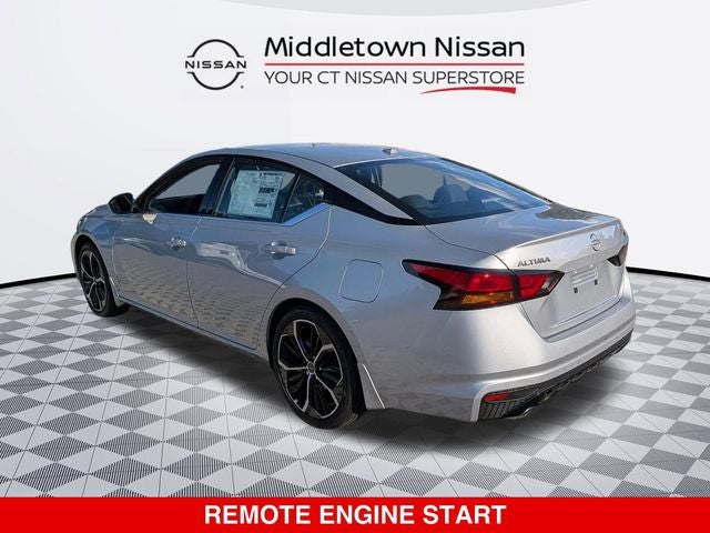 2025 Nissan Altima SR