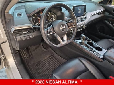 2023 Nissan Altima SR