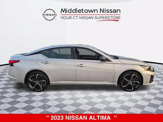 2023 Nissan Altima SR
