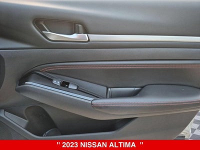 2023 Nissan Altima SR