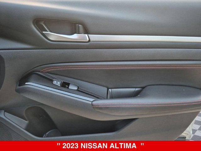 2023 Nissan Altima SR