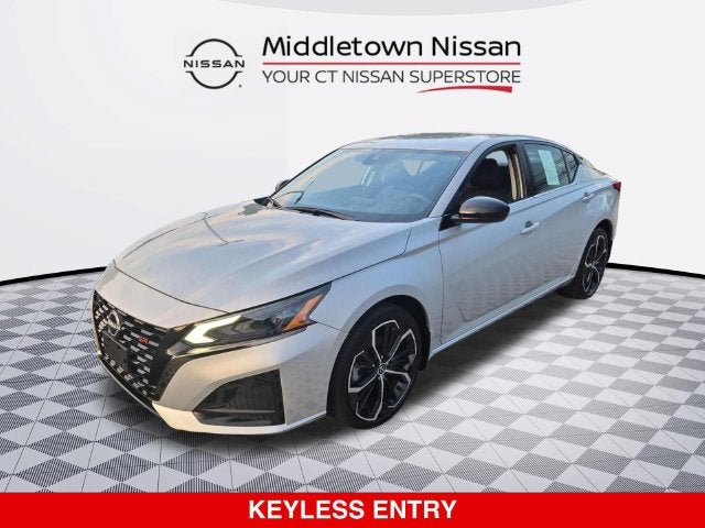 2023 Nissan Altima SR