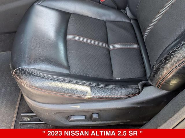 2023 Nissan Altima SR