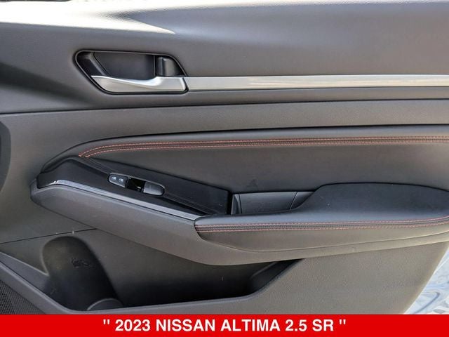 2023 Nissan Altima SR