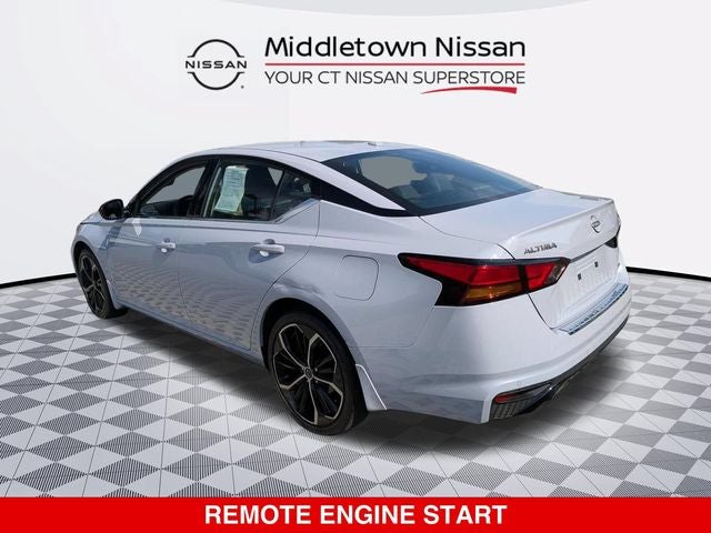 2023 Nissan Altima SR