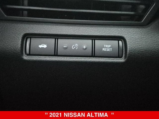 2021 Nissan Altima SR