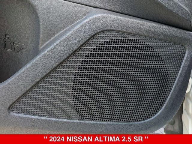 2024 Nissan Altima SR
