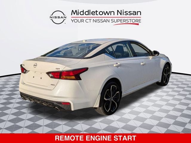 2024 Nissan Altima SR