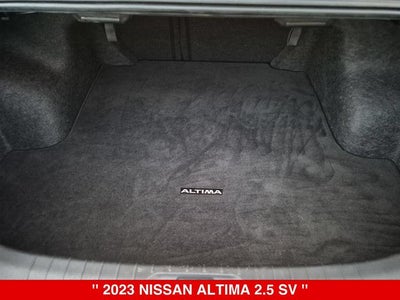 2023 Nissan Altima SV