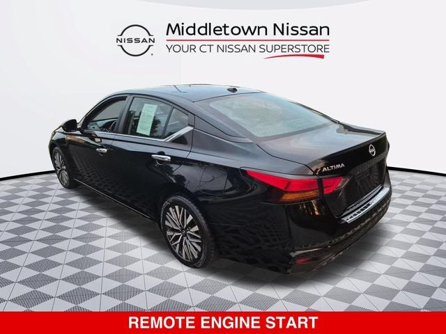 2023 Nissan Altima SV