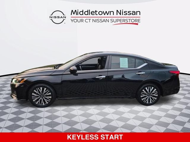 2023 Nissan Altima SV