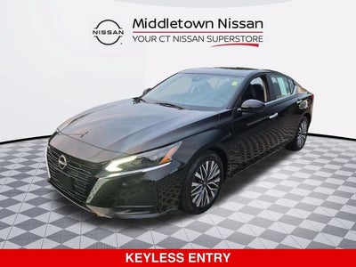 2023 Nissan Altima SV
