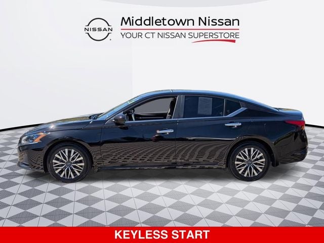 2023 Nissan Altima SV