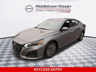 2023 Nissan Altima SV