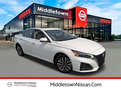 2023 Nissan Altima SV