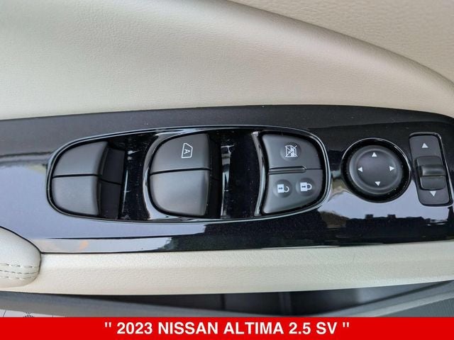 2023 Nissan Altima SV