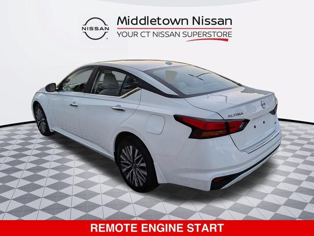 2023 Nissan Altima SV