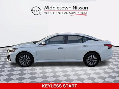 2023 Nissan Altima SV
