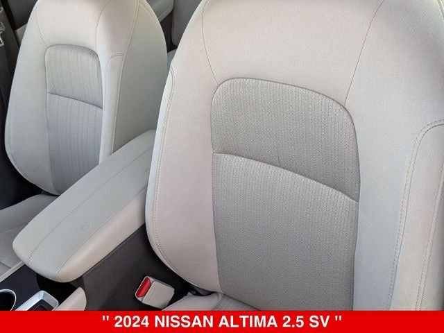 2024 Nissan Altima SV