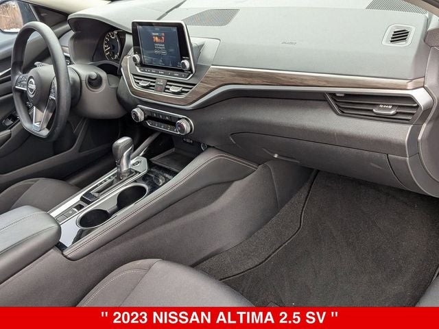 2023 Nissan Altima SV