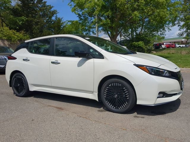 2025 Nissan Leaf SV Plus