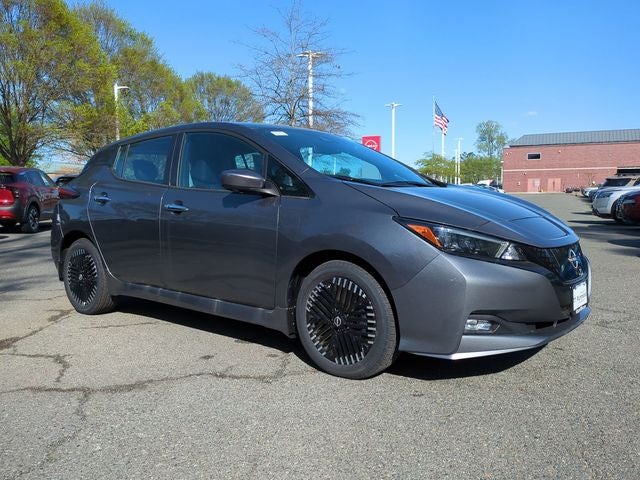 2025 Nissan LEAF SV PLUS