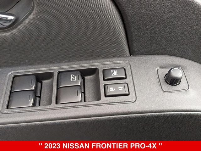2023 Nissan Frontier Crew Cab PRO-4X®