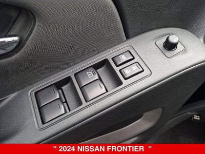 2024 Nissan Frontier SV