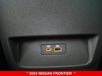 2024 Nissan Frontier SV