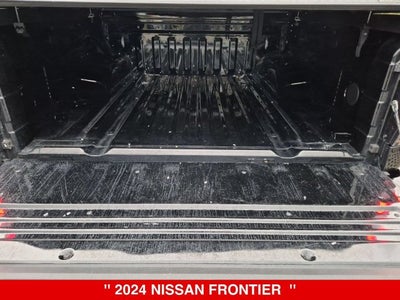2024 Nissan Frontier SV