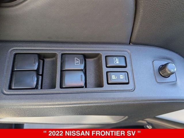 2022 Nissan Frontier Crew Cab SV