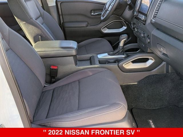 2022 Nissan Frontier Crew Cab SV