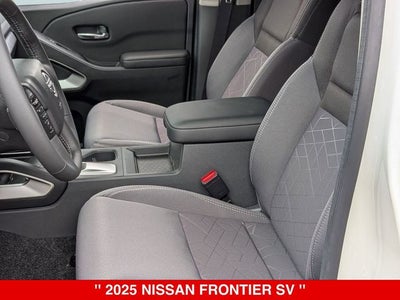 2025 Nissan Frontier Crew Cab SV