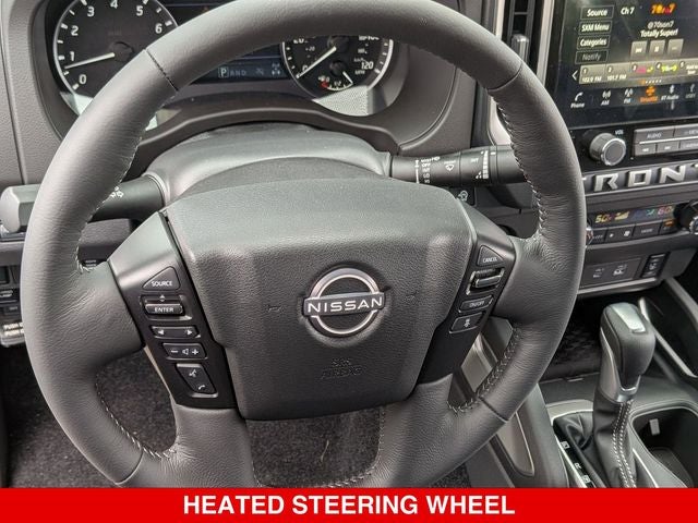 2025 Nissan Frontier Crew Cab SV