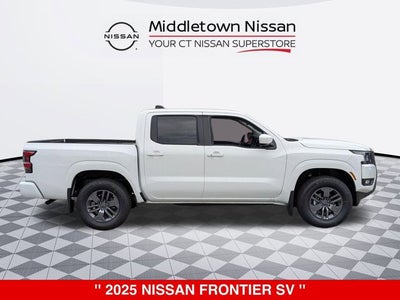 2025 Nissan Frontier Crew Cab SV