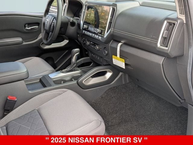 2025 Nissan Frontier Crew Cab SV
