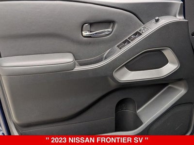 2023 Nissan Frontier Crew Cab SV