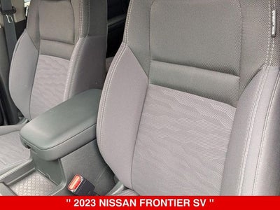 2023 Nissan Frontier Crew Cab SV