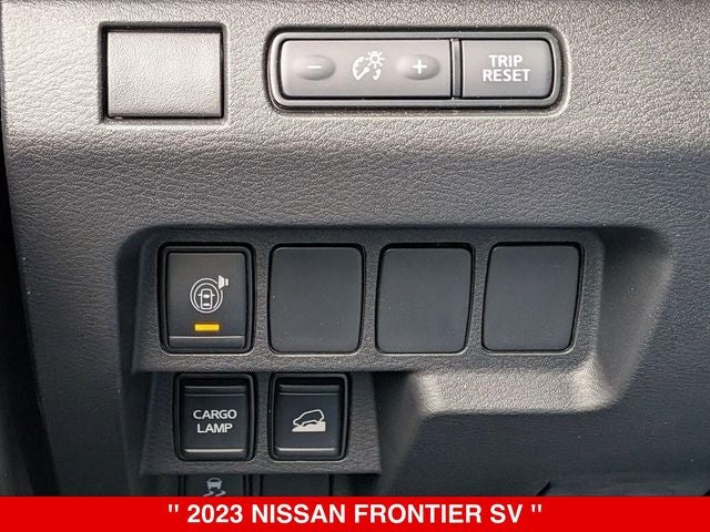 2023 Nissan Frontier Crew Cab SV