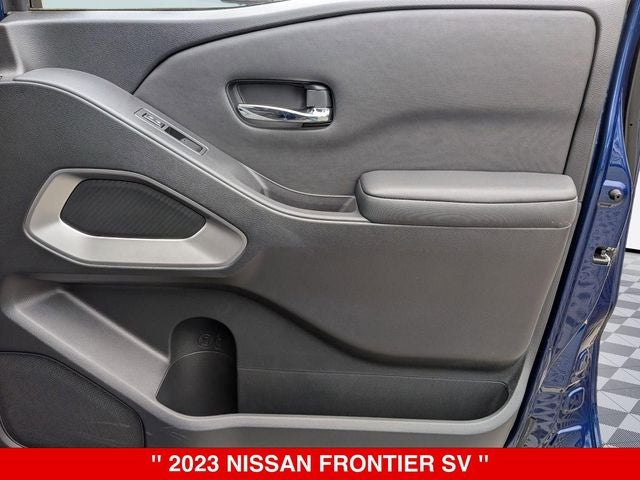 2023 Nissan Frontier Crew Cab SV