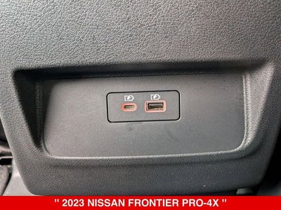 2023 Nissan Frontier Crew Cab PRO-4X®