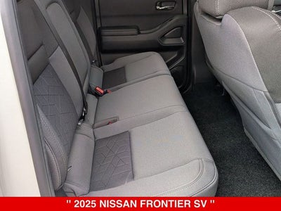 2025 Nissan Frontier Crew Cab SV