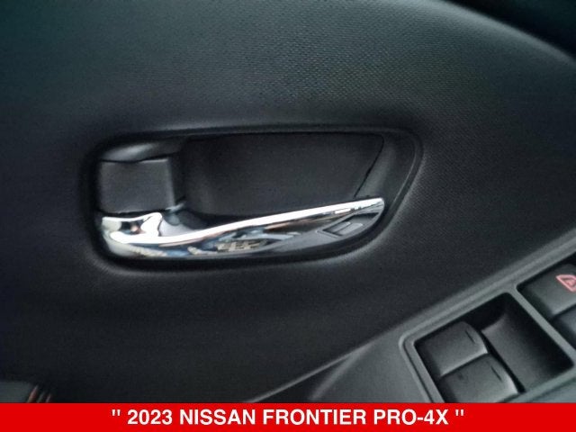 2023 Nissan Frontier Crew Cab PRO-4X®