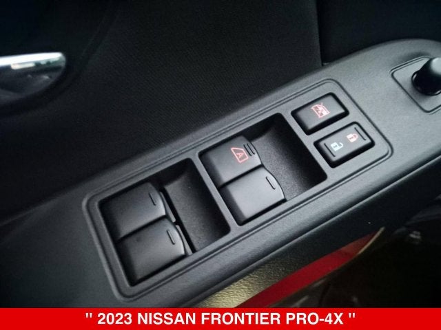 2023 Nissan Frontier Crew Cab PRO-4X®